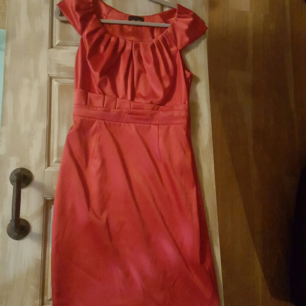 Max and Cleo dress - Picture 1 of 3